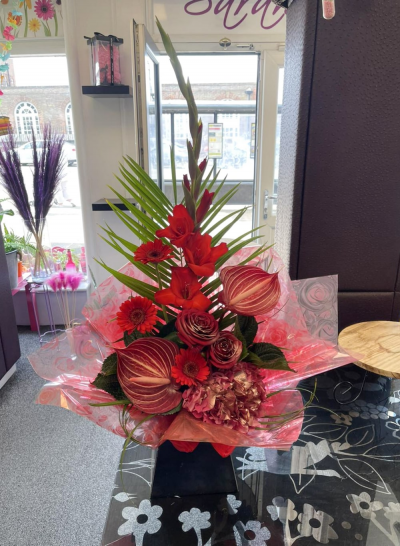 Smooch - A timeless and romantic gift that’s sure to impress.